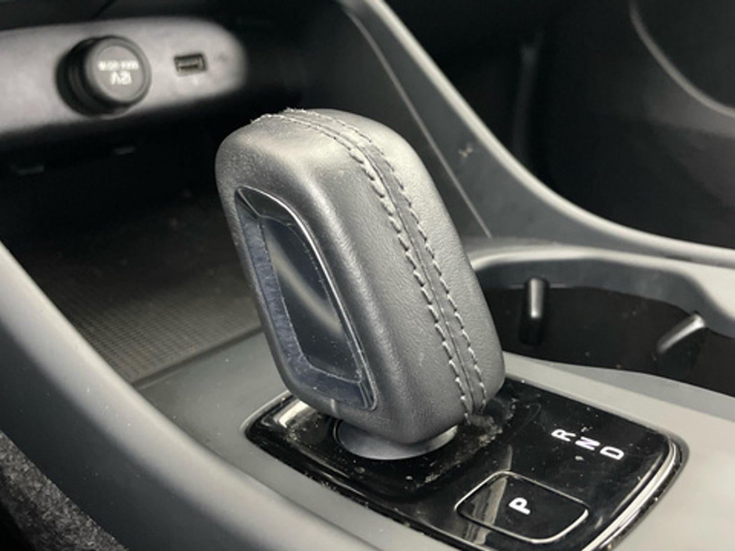 Volvo XC40 T3 Momentum Core Auto 120 kW (163 CV)