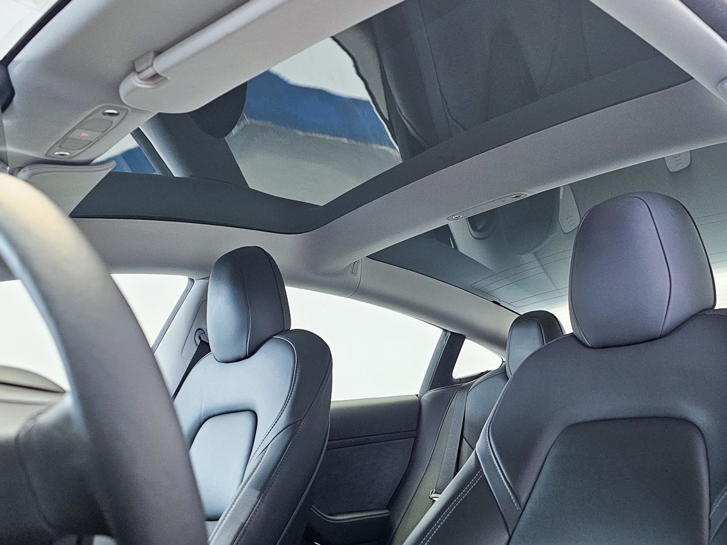 Tesla Model 3 Gran Autonomía 4WD 366 kW (498 CV)