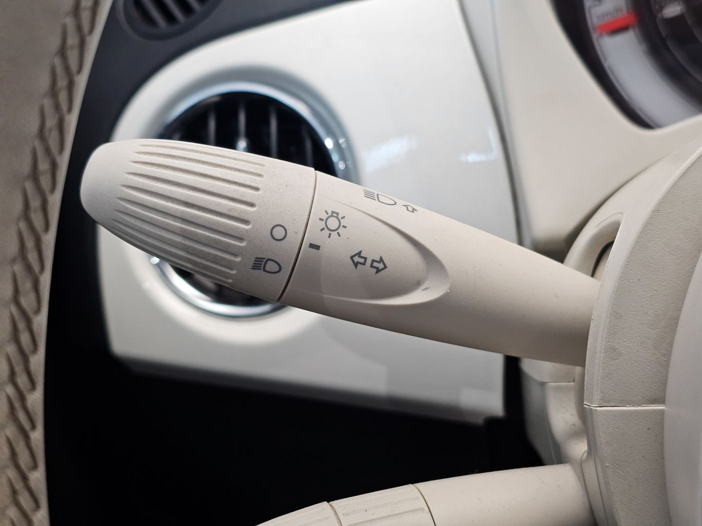 Fiat 500 1.0 Hybrid Dolcevita 51 kW (70 CV)