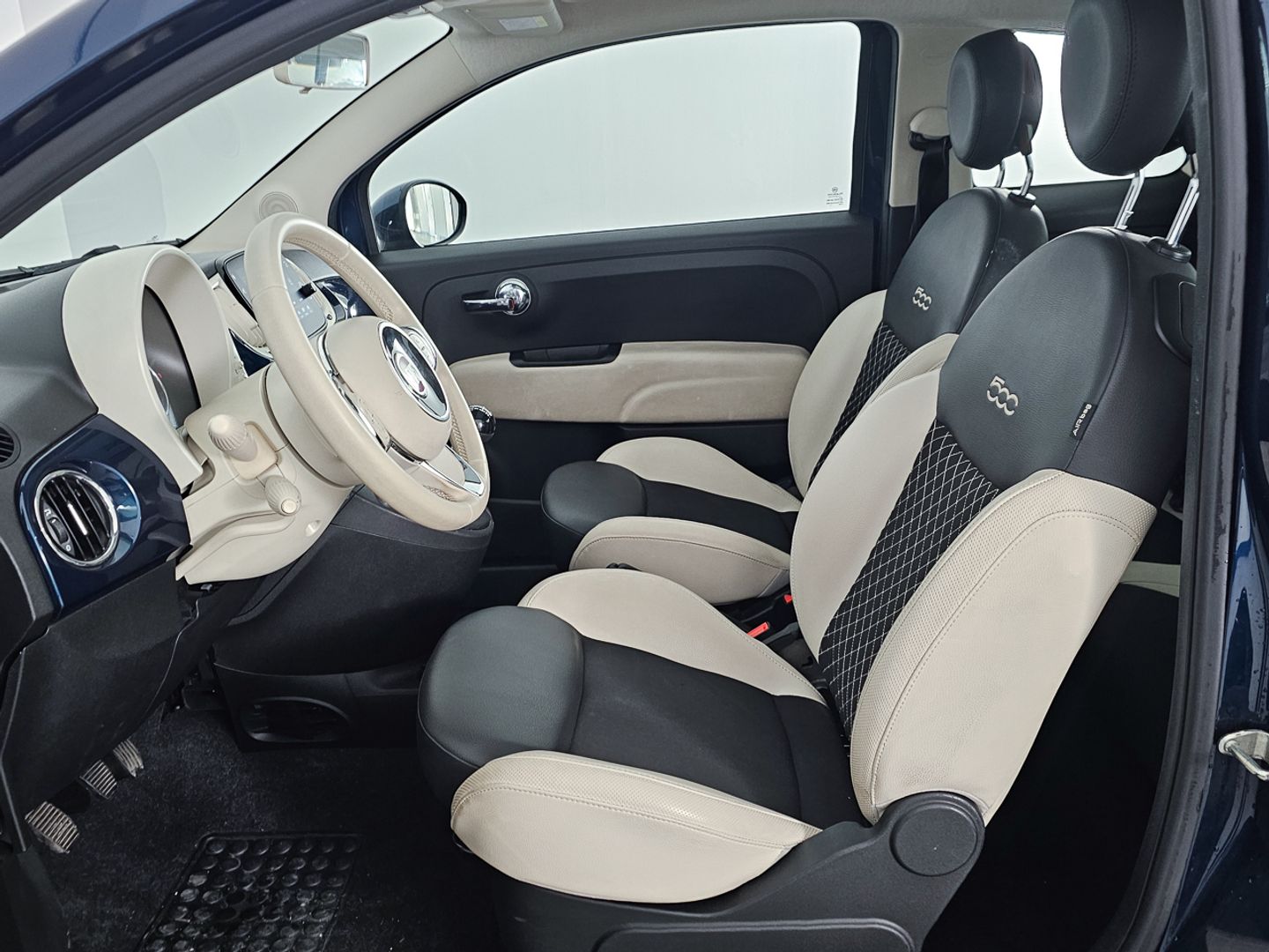 Fiat 500 1.0 Hybrid Dolcevita 51 kW (70 CV)
