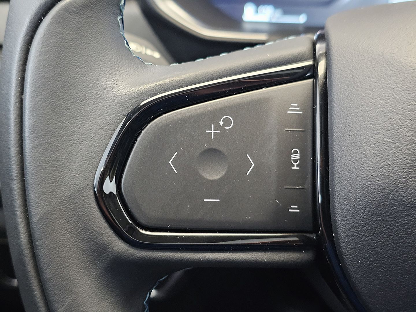 Lynk & Co 01 1.5 PHEV 192 kW (261 CV)