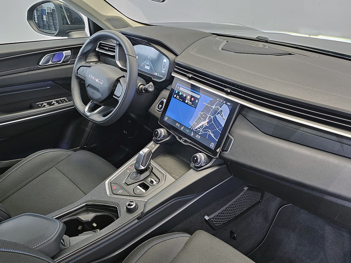 Lynk & Co 01 1.5 PHEV 192 kW (261 CV)