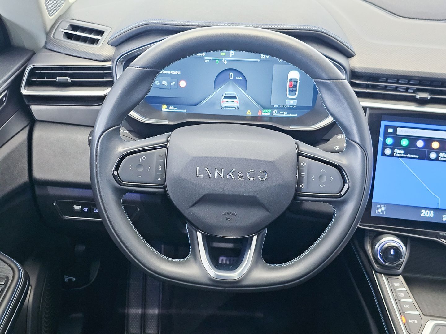 Lynk & Co 01 1.5 PHEV 192 kW (261 CV)
