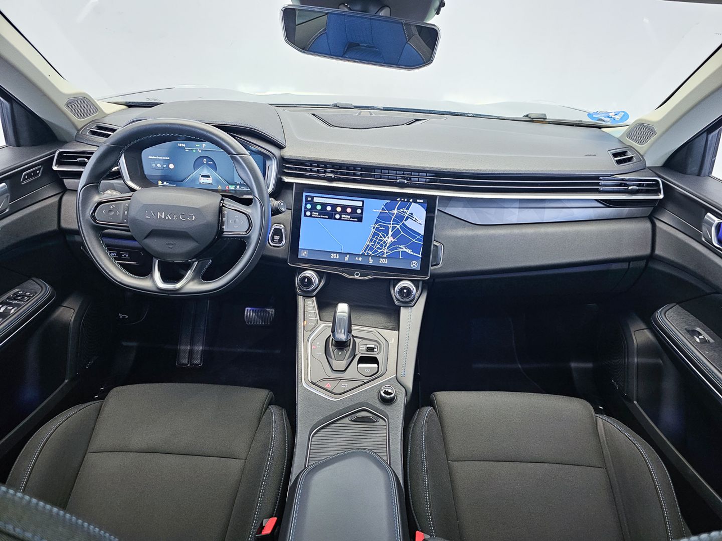 Lynk & Co 01 1.5 PHEV 192 kW (261 CV)