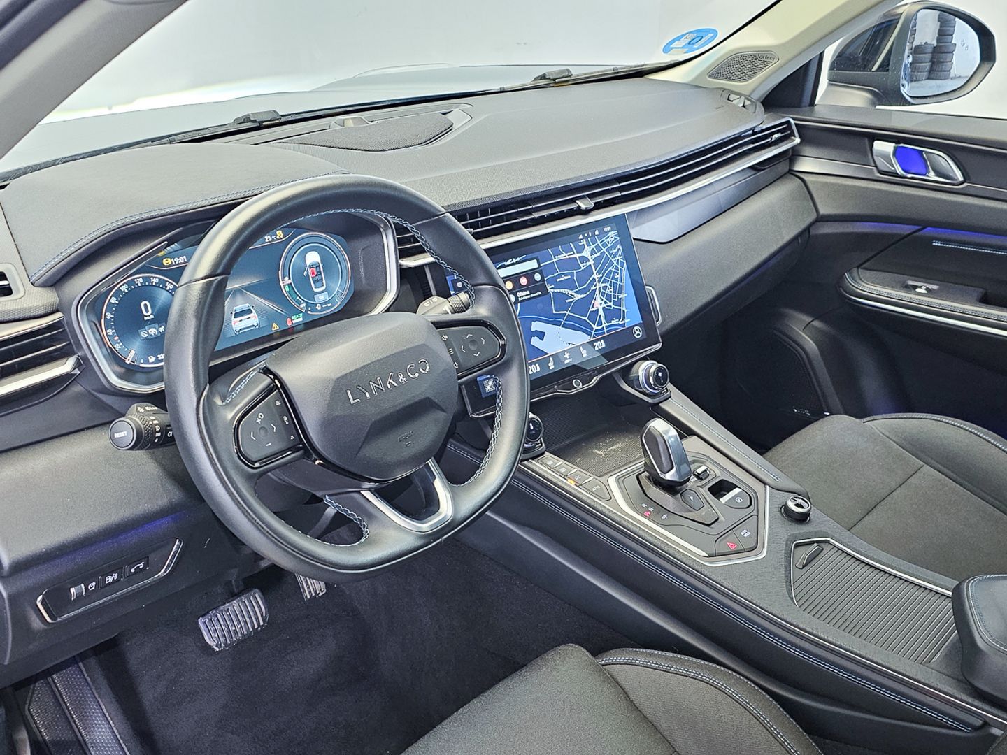 Lynk & Co 01 1.5 PHEV 192 kW (261 CV)