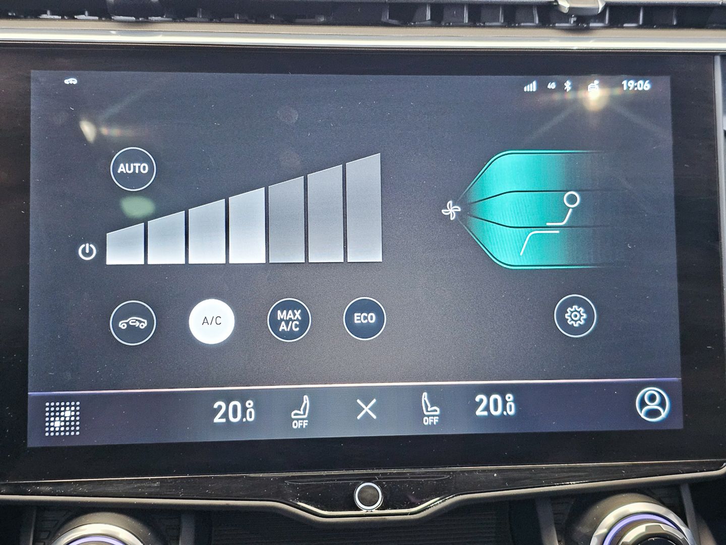 Lynk & Co 01 1.5 PHEV 192 kW (261 CV)