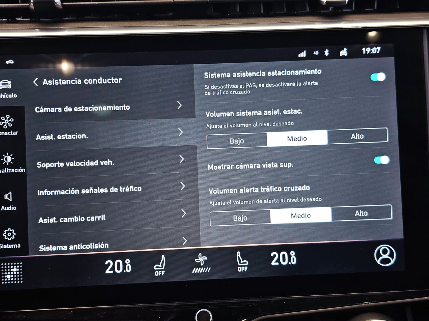 Lynk & Co 01 1.5 PHEV 192 kW (261 CV)