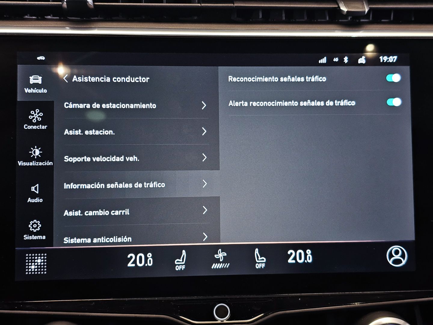 Lynk & Co 01 1.5 PHEV 192 kW (261 CV)