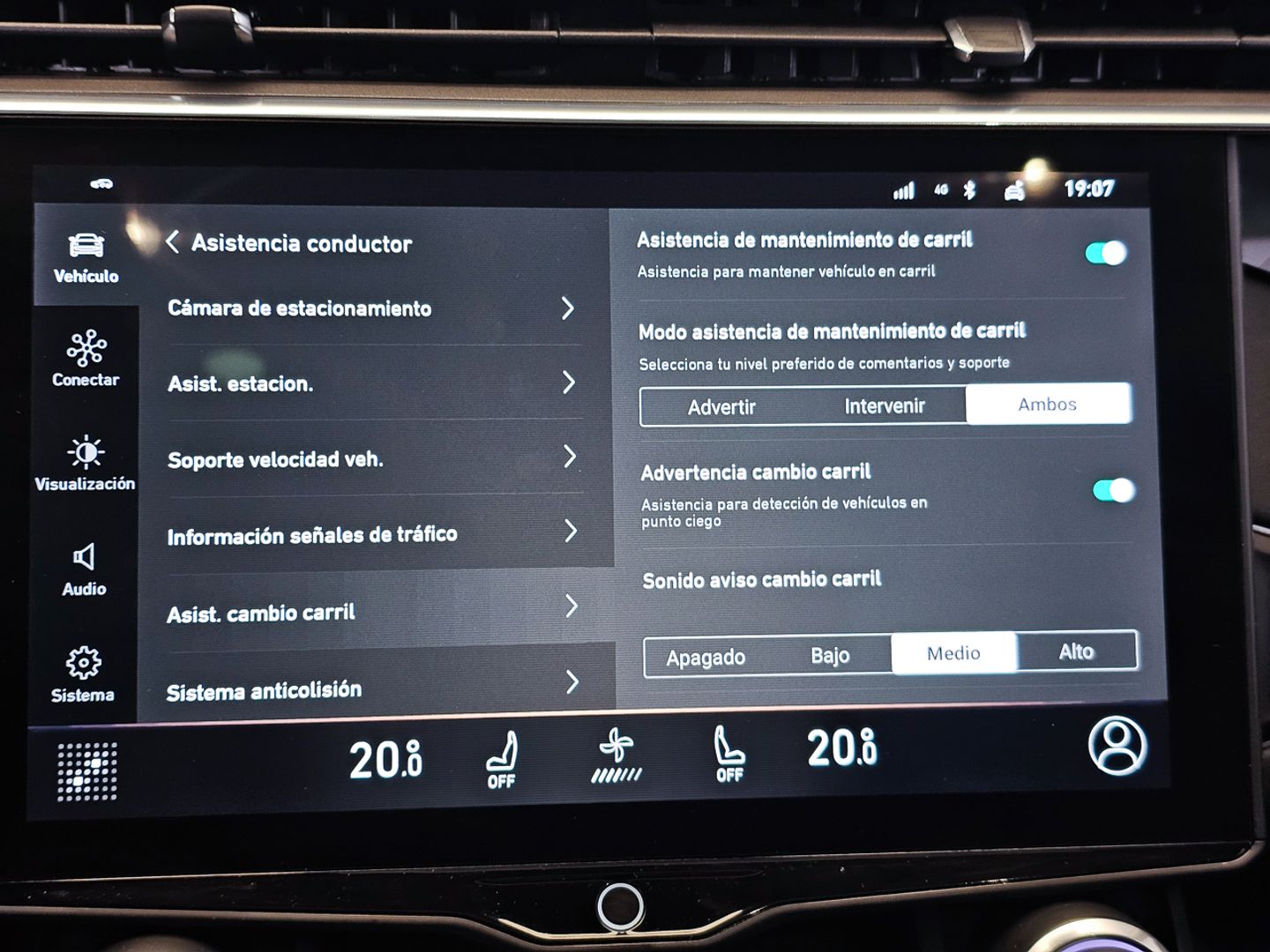 Lynk & Co 01 1.5 PHEV 192 kW (261 CV)