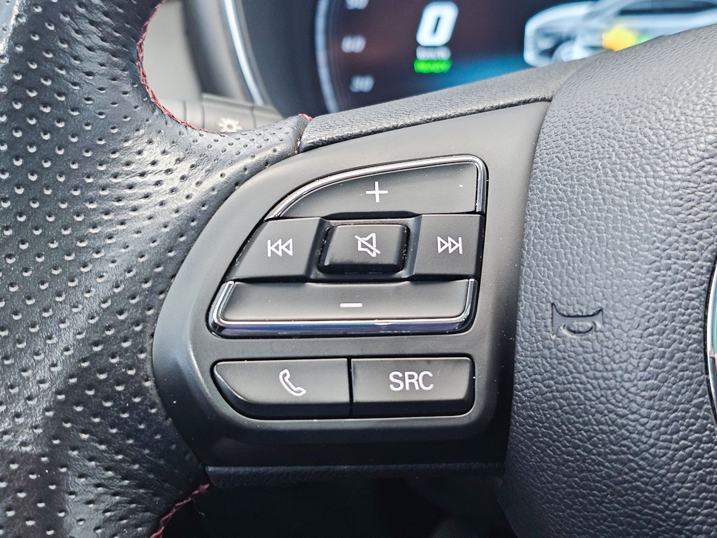 MG eHS 1.5 T-GDI PHEV Luxury 190 kW (258 CV)