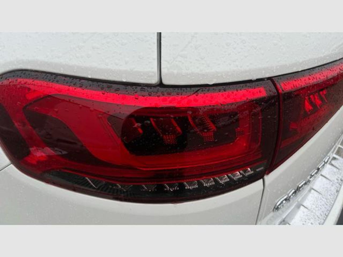 Mercedes-Benz EQB EQB 250 140 kW (190 CV)