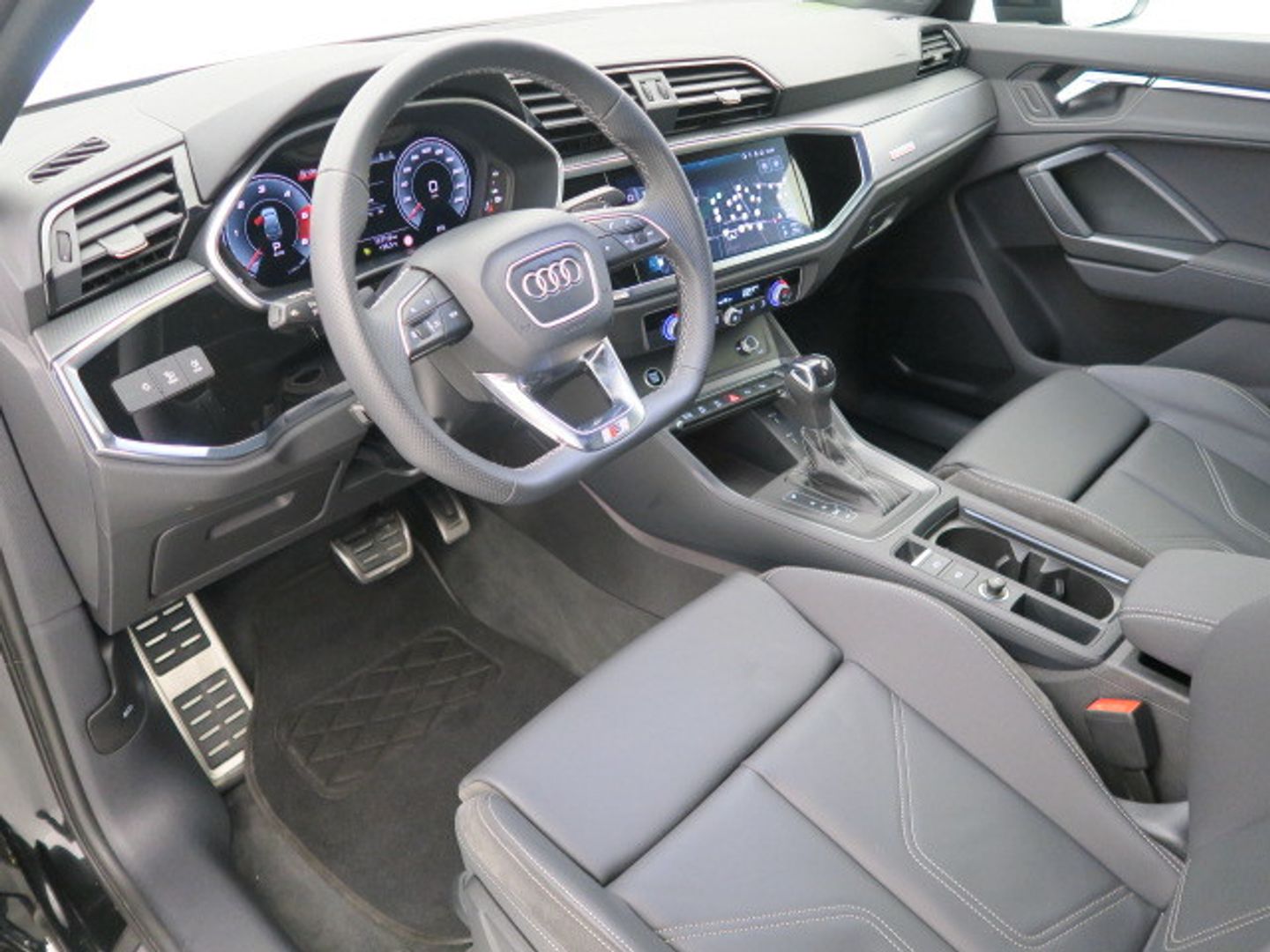 Audi Q3 Sportback Black line 40 TDI quattro 147 kW (200 CV) S tronic