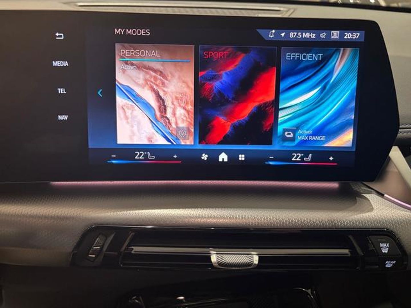 BMW iX1 eDrive20 150 kW (204 CV)