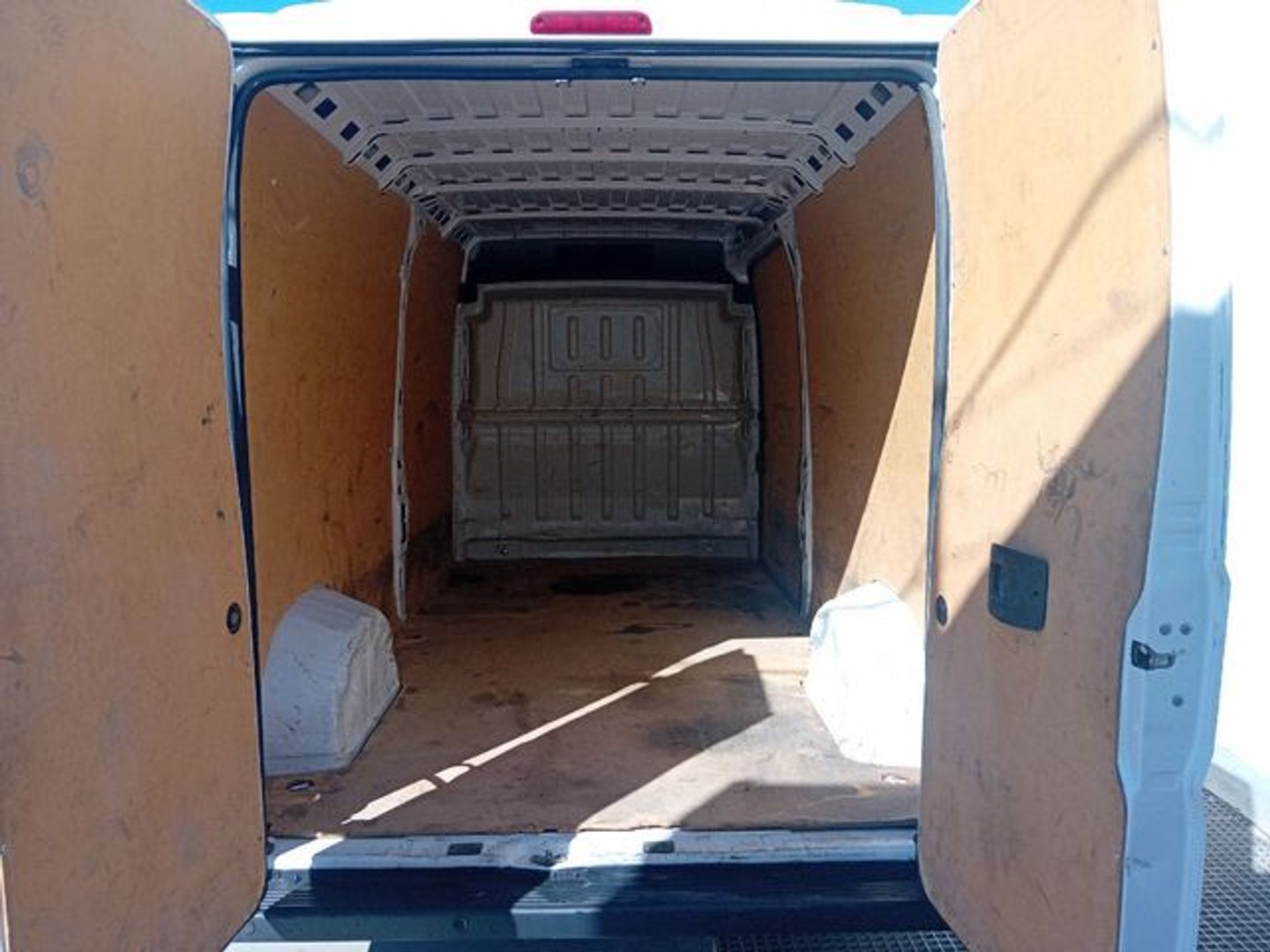 Peugeot Boxer Furgon BlueHDi 140 S&S Pack 335 L3 H2 103 kW (140 CV)