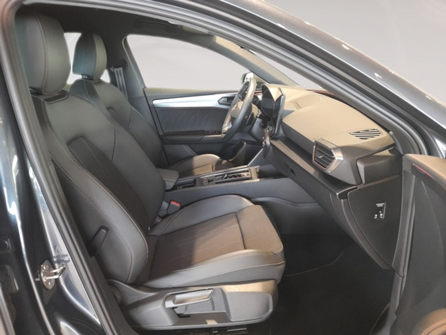 CUPRA Leon Sportstourer 1.5 eTSI DSG 110 kW (150 CV)