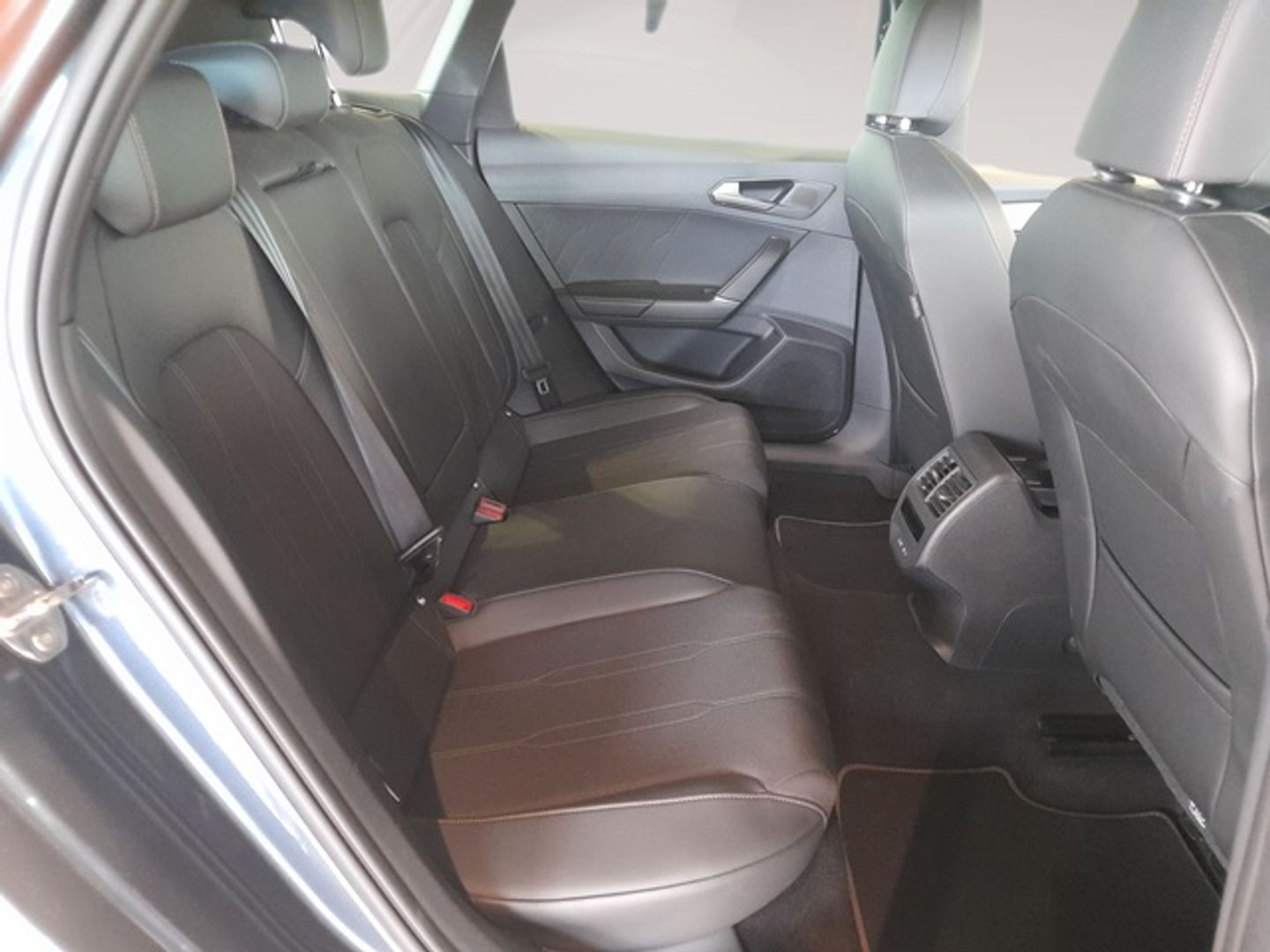 CUPRA Leon Sportstourer 1.5 eTSI DSG 110 kW (150 CV)