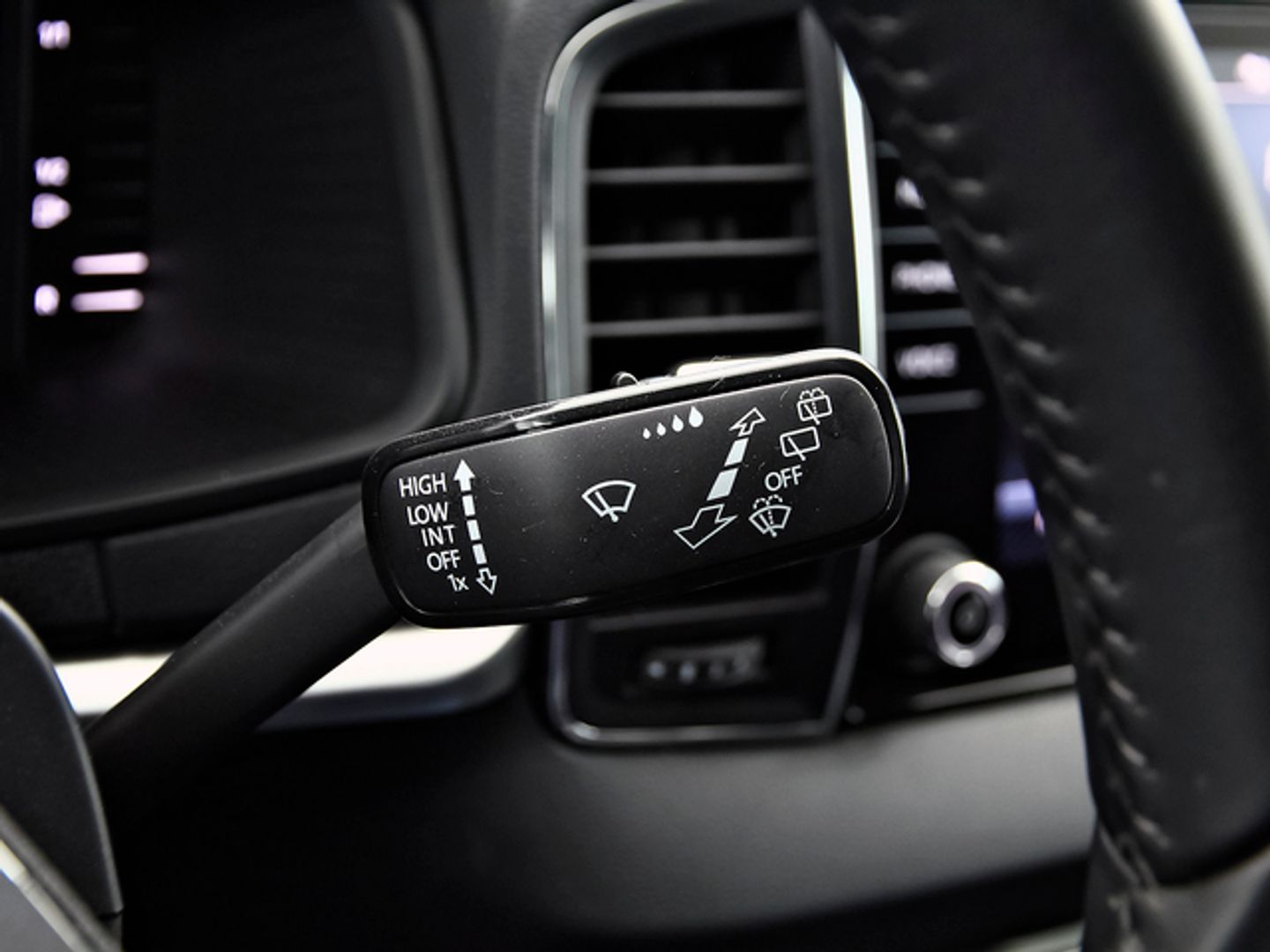 Skoda Karoq 1.5 TSI ACT Ambition 110 kW (150 CV)