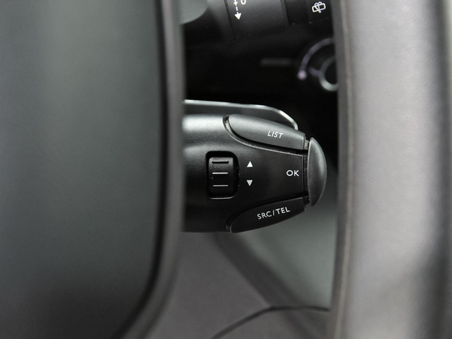 Peugeot Rifter Active Business Standard BlueHDi 73 kW (100 CV)