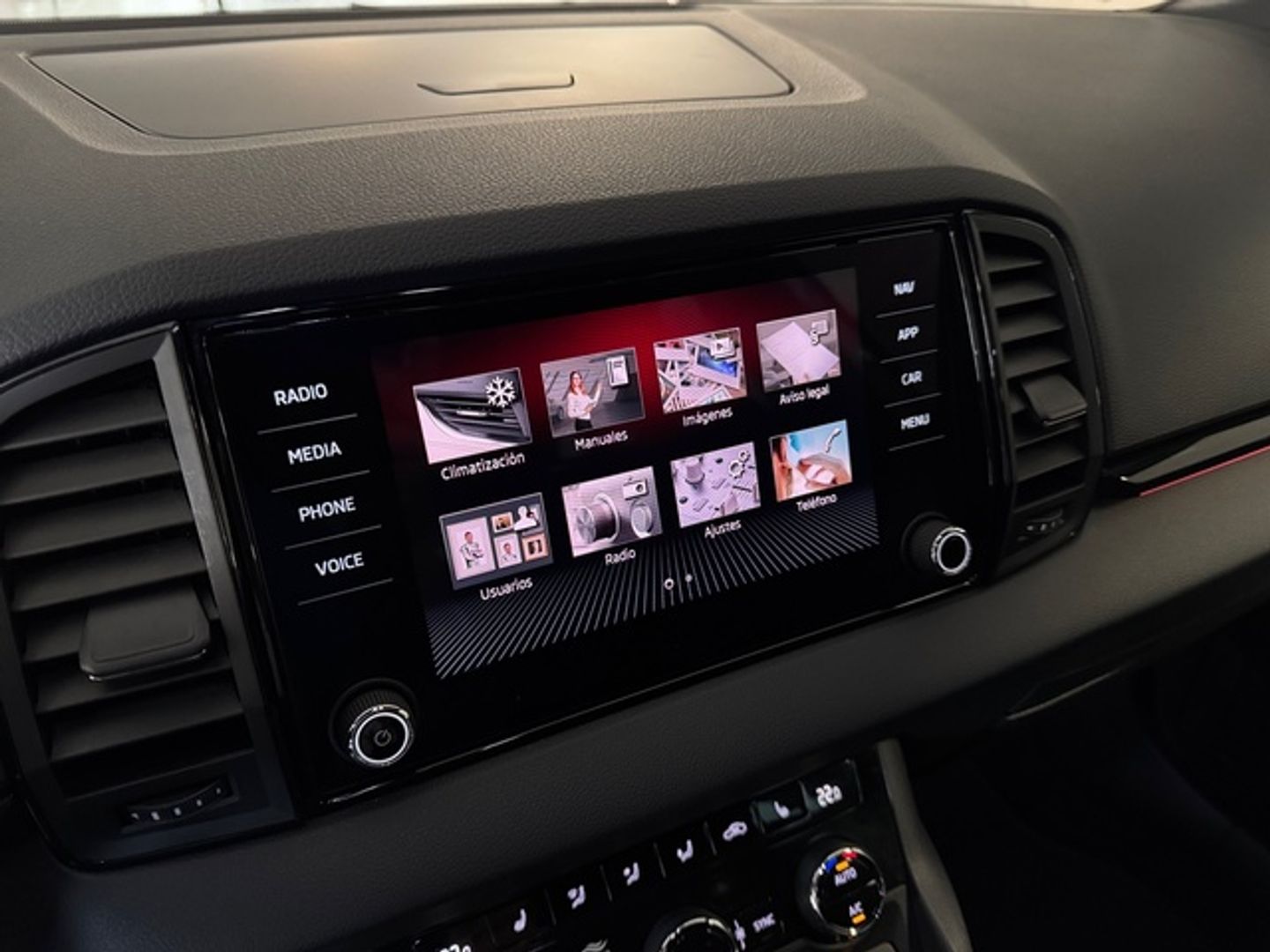Skoda Karoq 1.5 TSI ACT Sportline DSG 110 kW (150 CV)