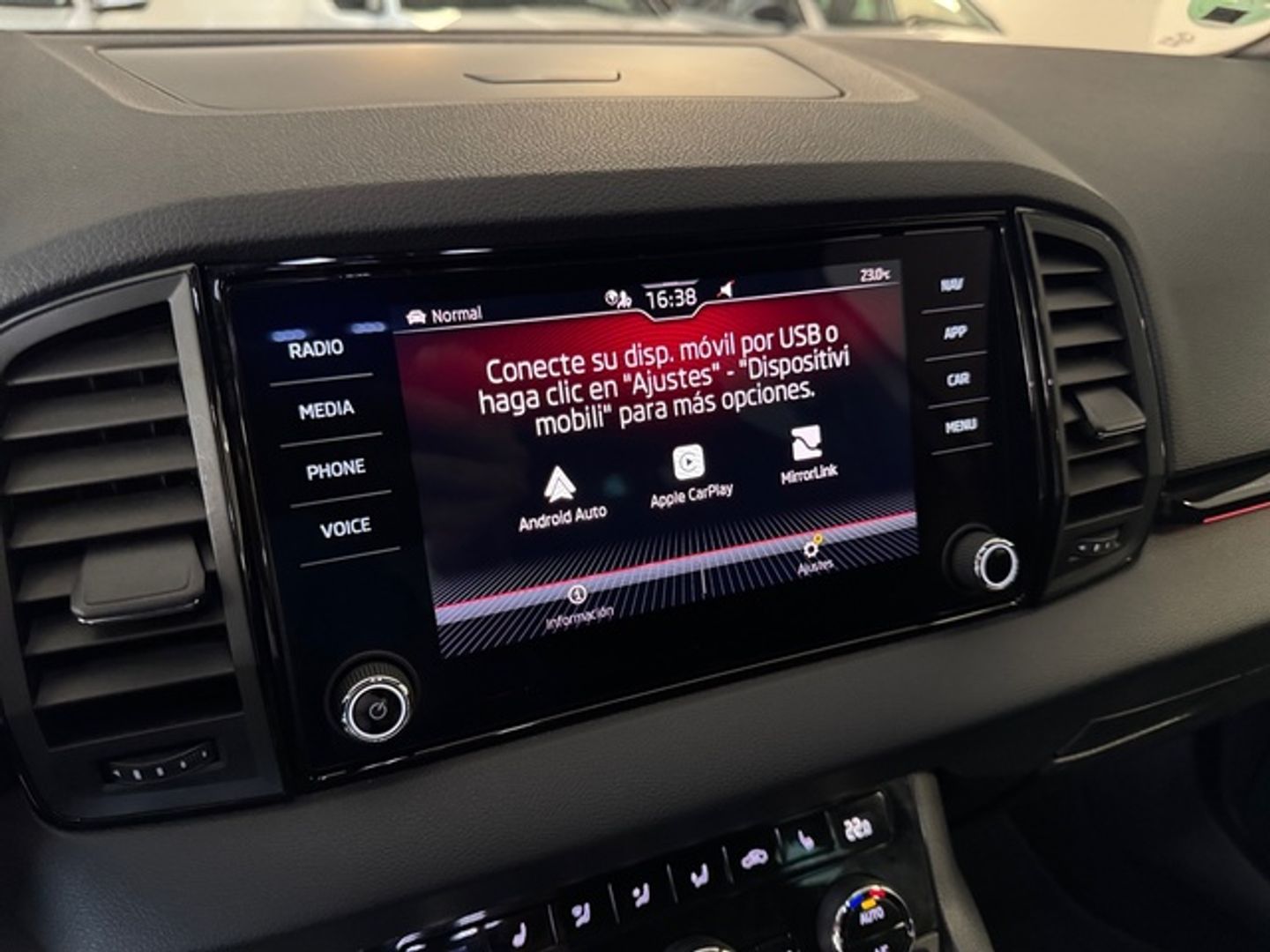 Skoda Karoq 1.5 TSI ACT Sportline DSG 110 kW (150 CV)