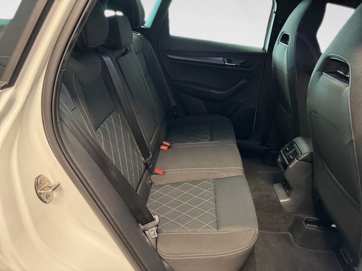 Skoda Karoq 1.5 TSI ACT Sportline DSG 110 kW (150 CV)