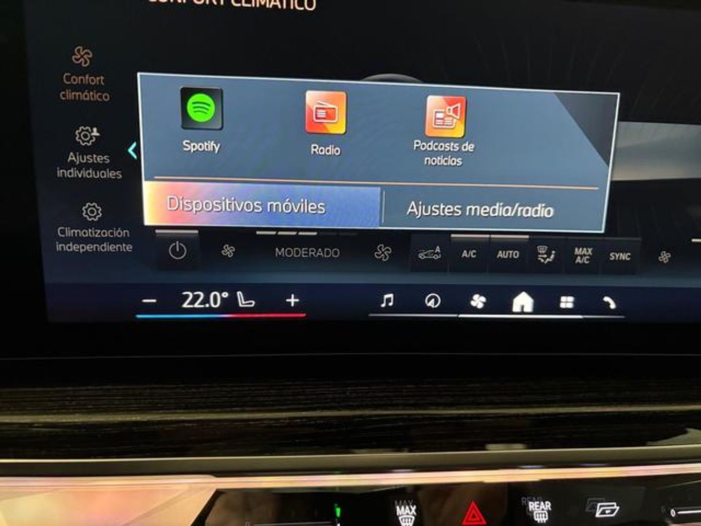 BMW Serie 7 750e xDrive 360 kW (489 CV)