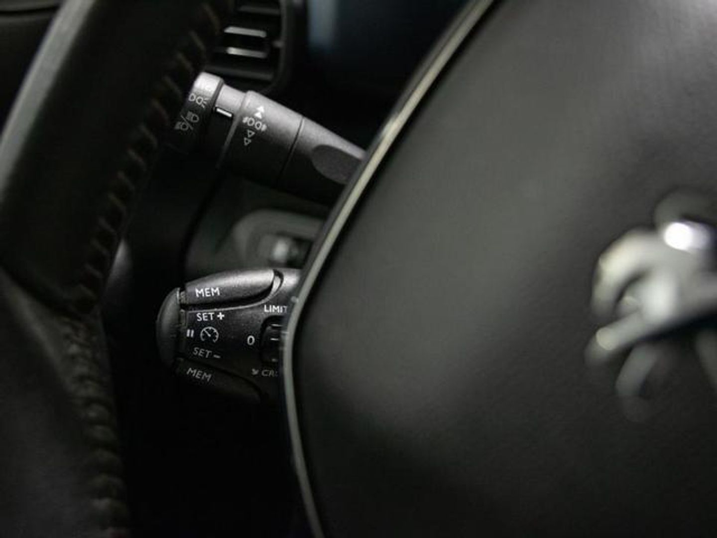 Peugeot Rifter BlueHDi 100 Allure Standard 73 kW (100 CV)