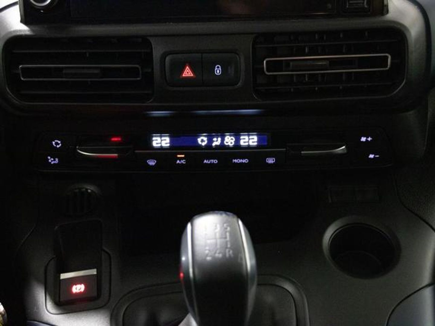 Peugeot Rifter BlueHDi 100 Allure Standard 73 kW (100 CV)