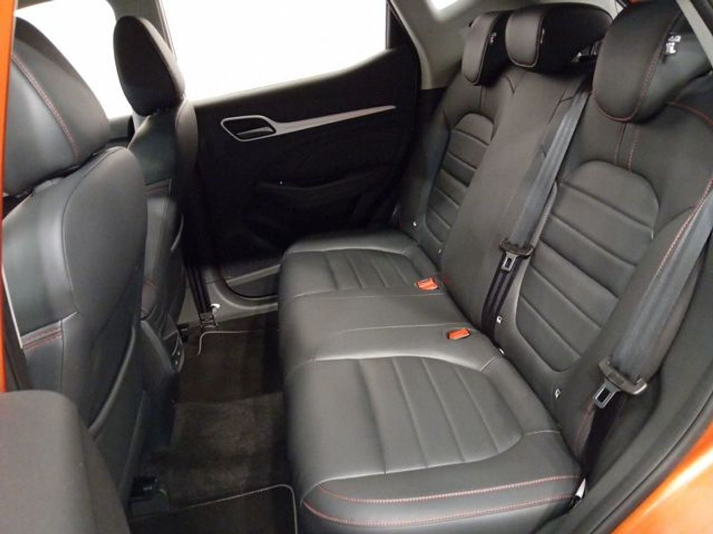 MG ZS 1.0T Luxury 82 kW (111 CV)