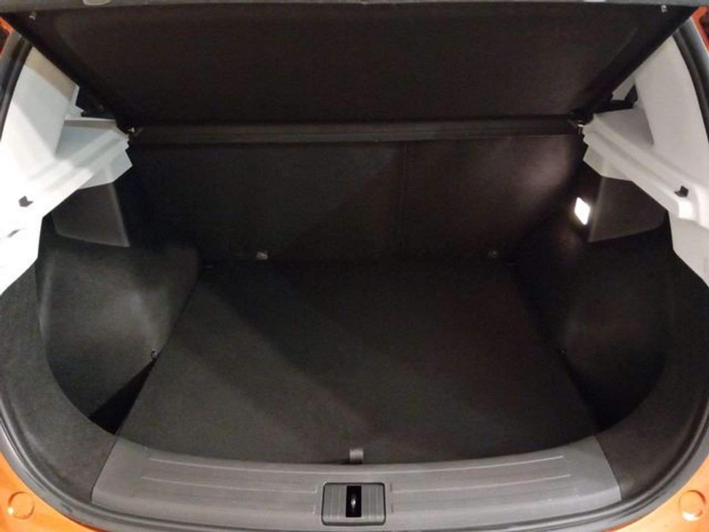 MG ZS 1.0T Luxury 82 kW (111 CV)