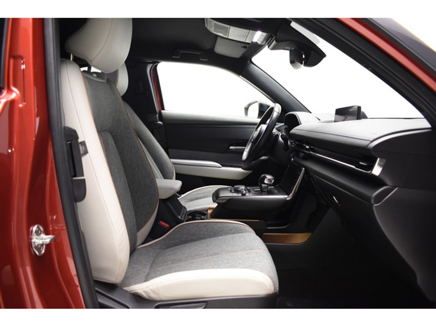 Mazda MX-30 e-Skyactiv Evolution Modern 107 kW (146 CV)