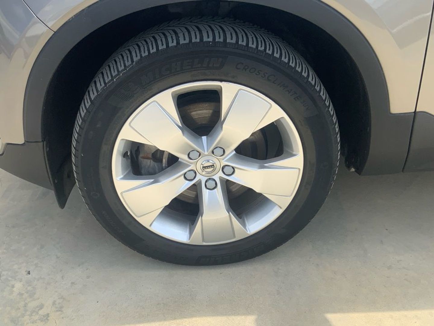 Volvo XC40 B4 G Momentum Pro AWD Auto 145 kW (197 CV)