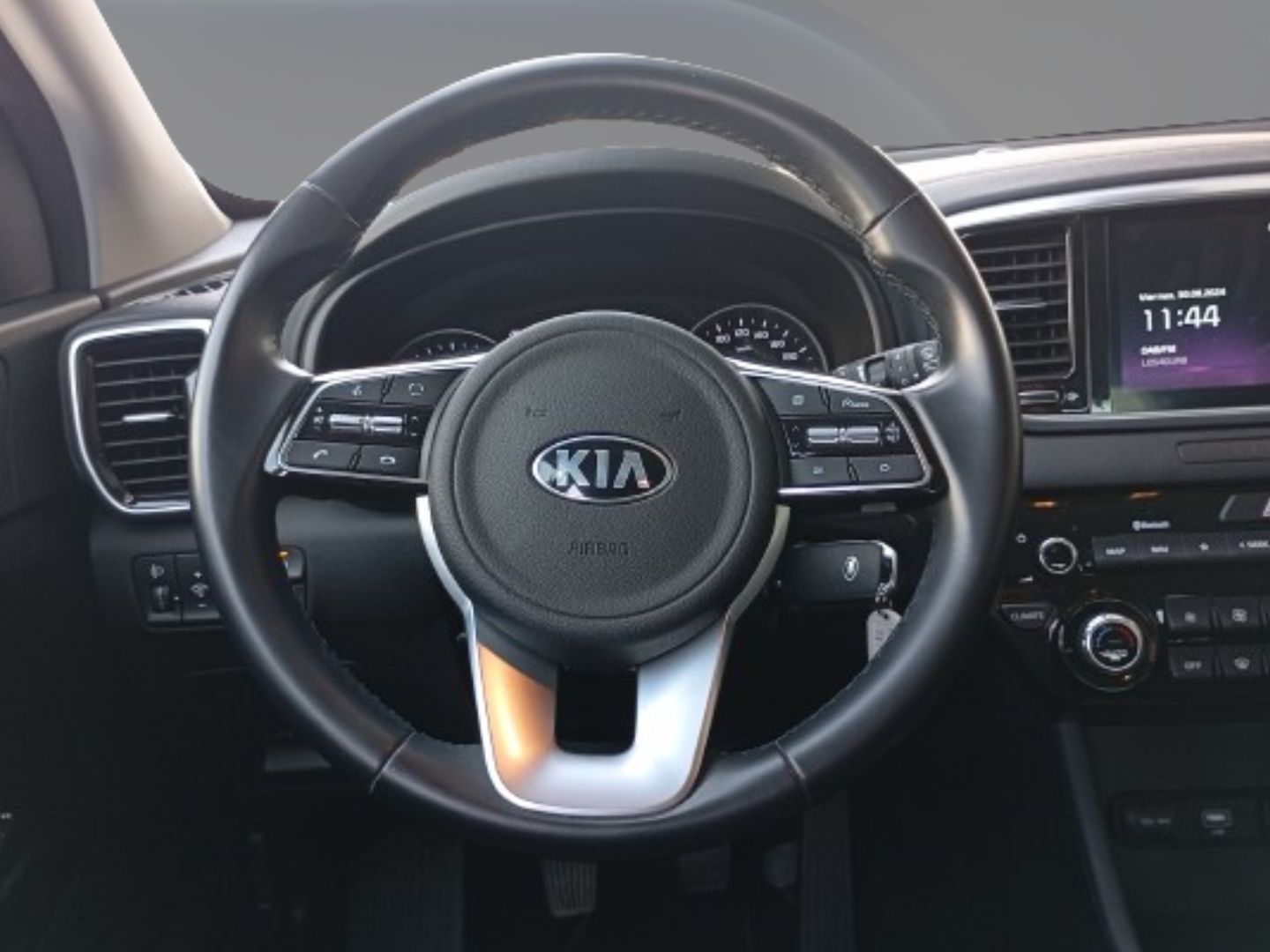 Kia Sportage 1.6 MHEV Black Edition 100 kW (136 CV)
