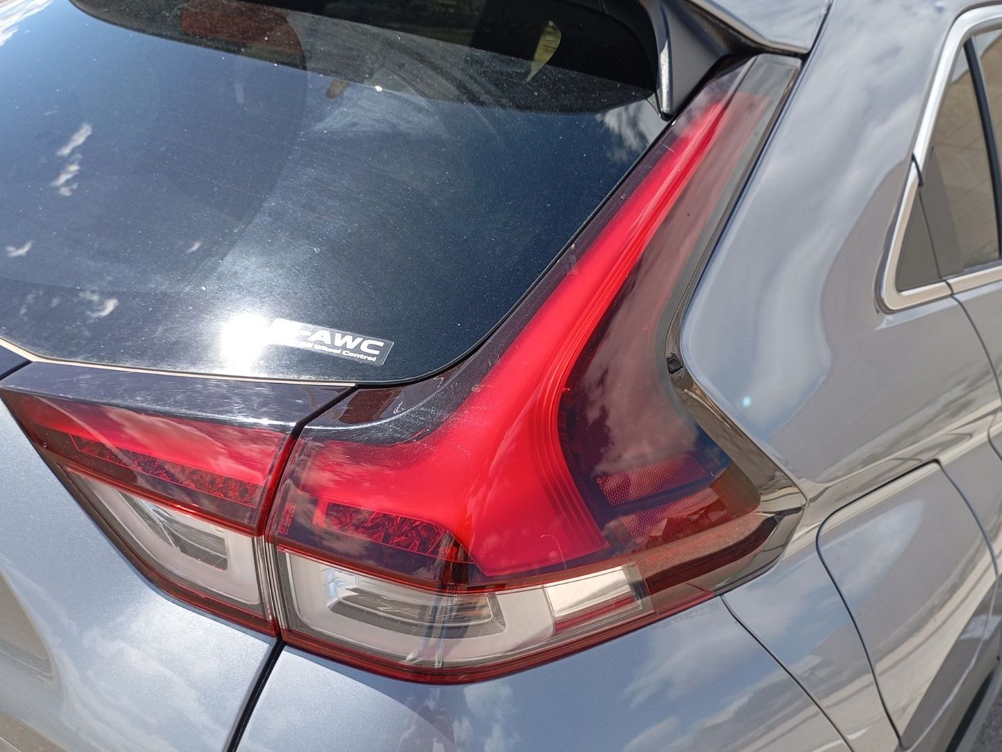 Mitsubishi Eclipse Cross 2.4 PHEV Kaiteki+ 4WD Auto 138 kW (188 CV)