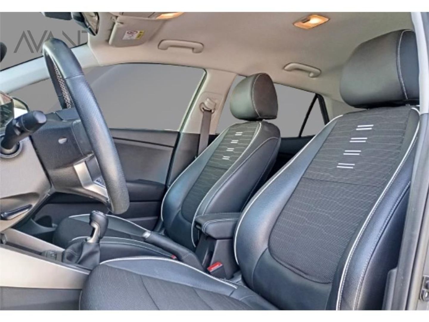 Kia Stonic 1.0 T-GDi MHEV iMT GT Line 74 kW (100 CV)