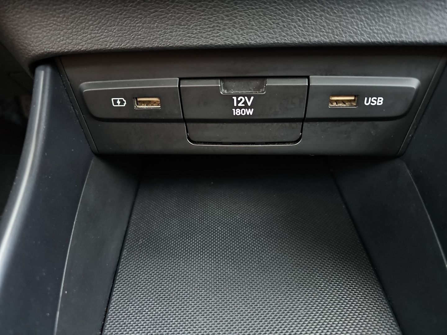 Hyundai i20 1.2 MPI Essence 62 kW (84 CV)