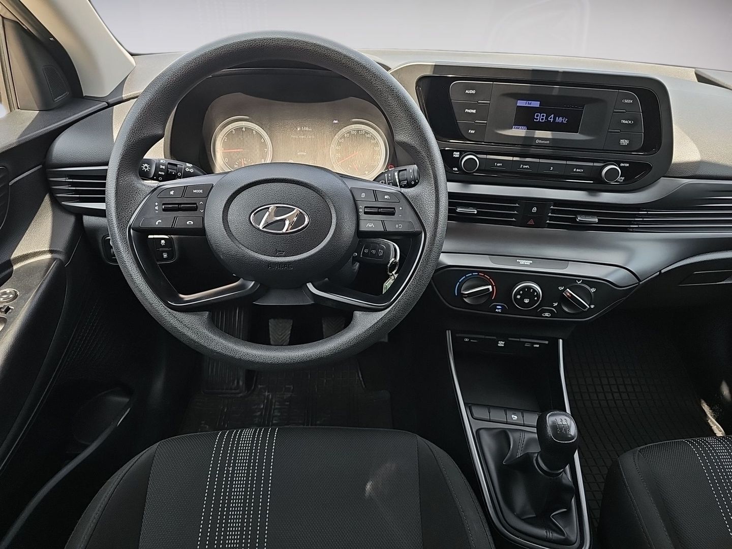 Hyundai i20 1.2 MPI Essence 62 kW (84 CV)