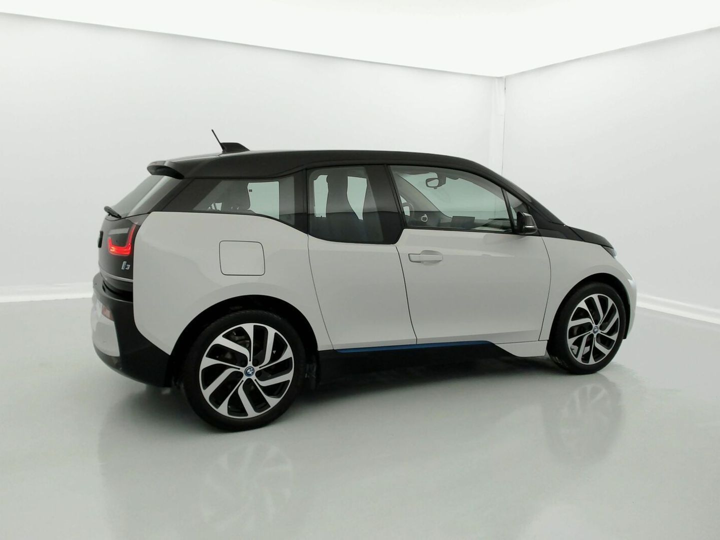 BMW i3 120Ah 125 kW (170 CV)
