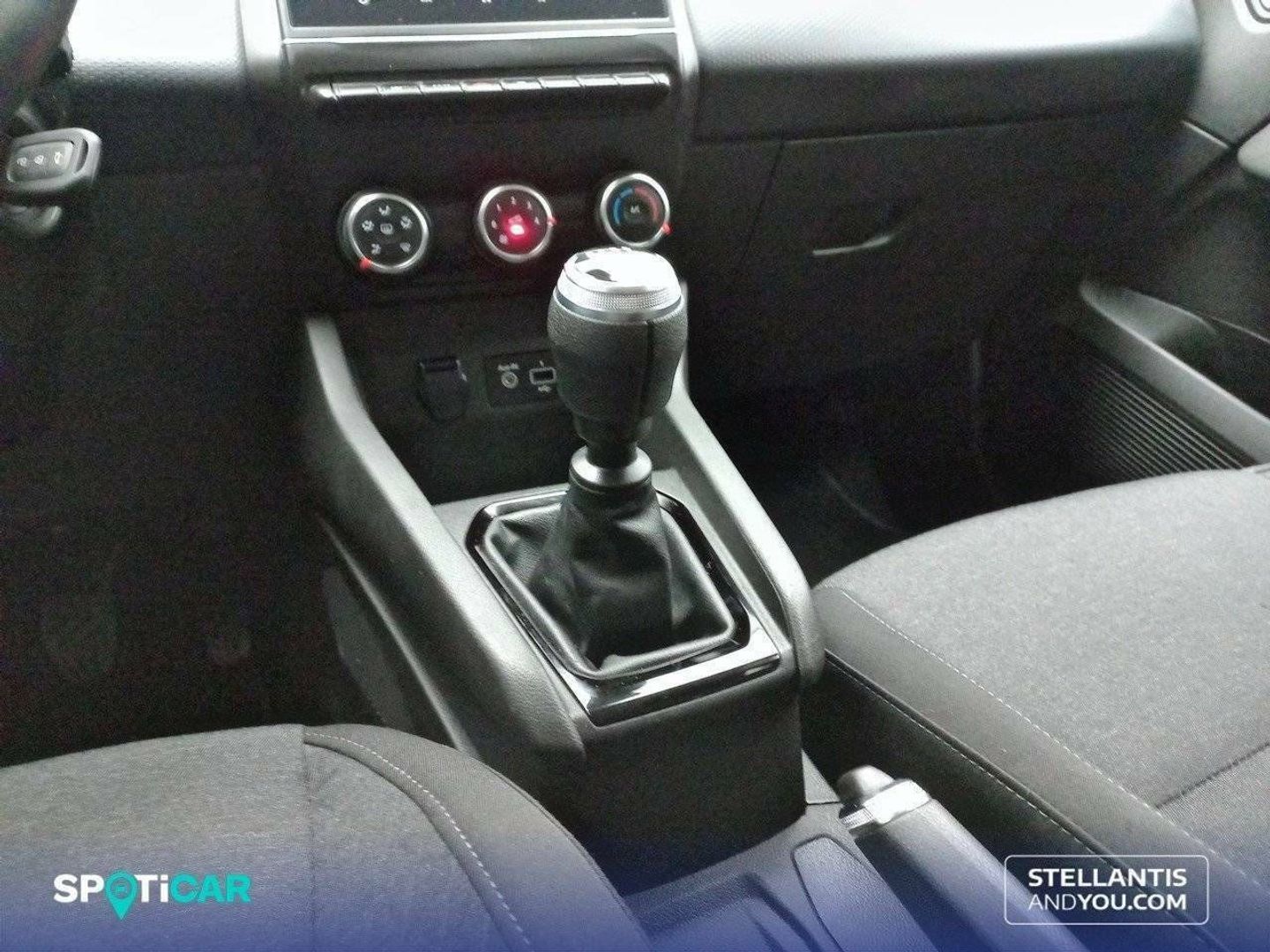 Renault Clio Intens TCe 66 kW (90 CV)