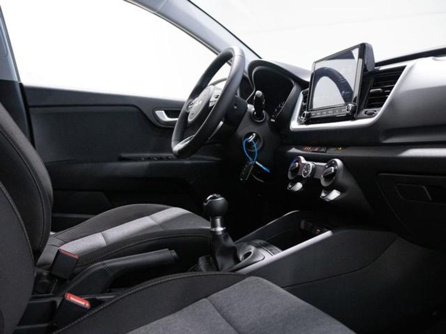 Kia Stonic 1.0 T-GDi MHEV iMT Concept 74 kW (100 CV)
