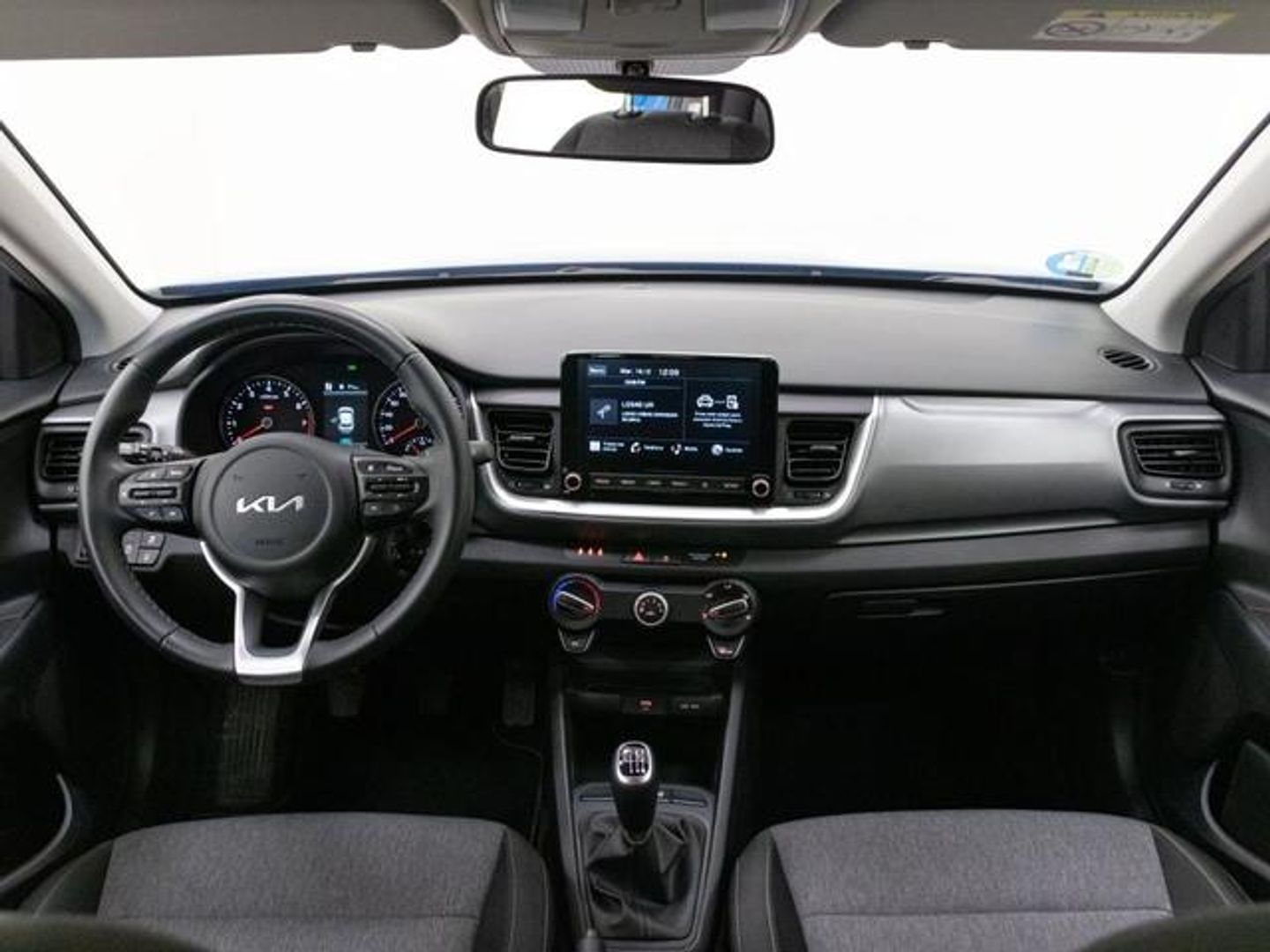 Kia Stonic 1.0 T-GDi MHEV MT Concept 74 kW (100 CV)