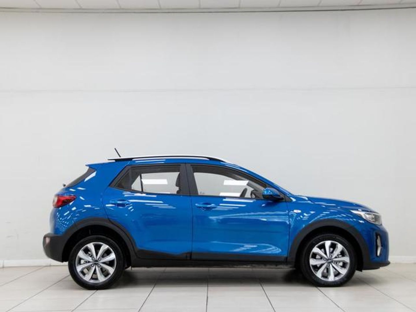 Kia Stonic 1.0 T-GDi MHEV MT Concept 74 kW (100 CV)