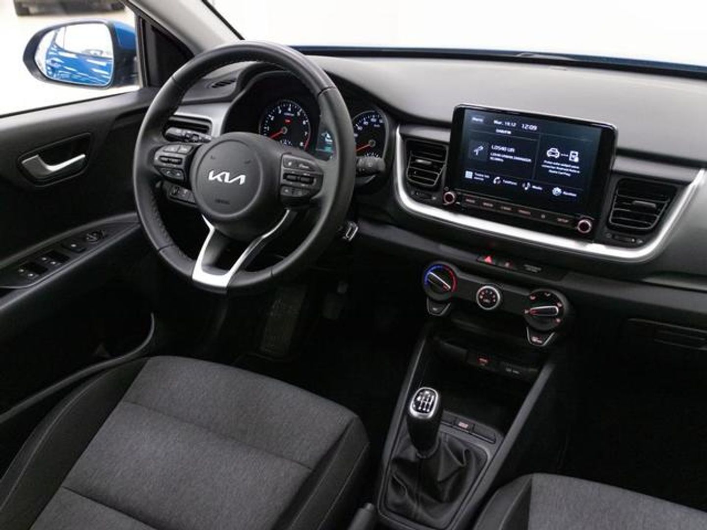 Kia Stonic 1.0 T-GDi MHEV MT Concept 74 kW (100 CV)