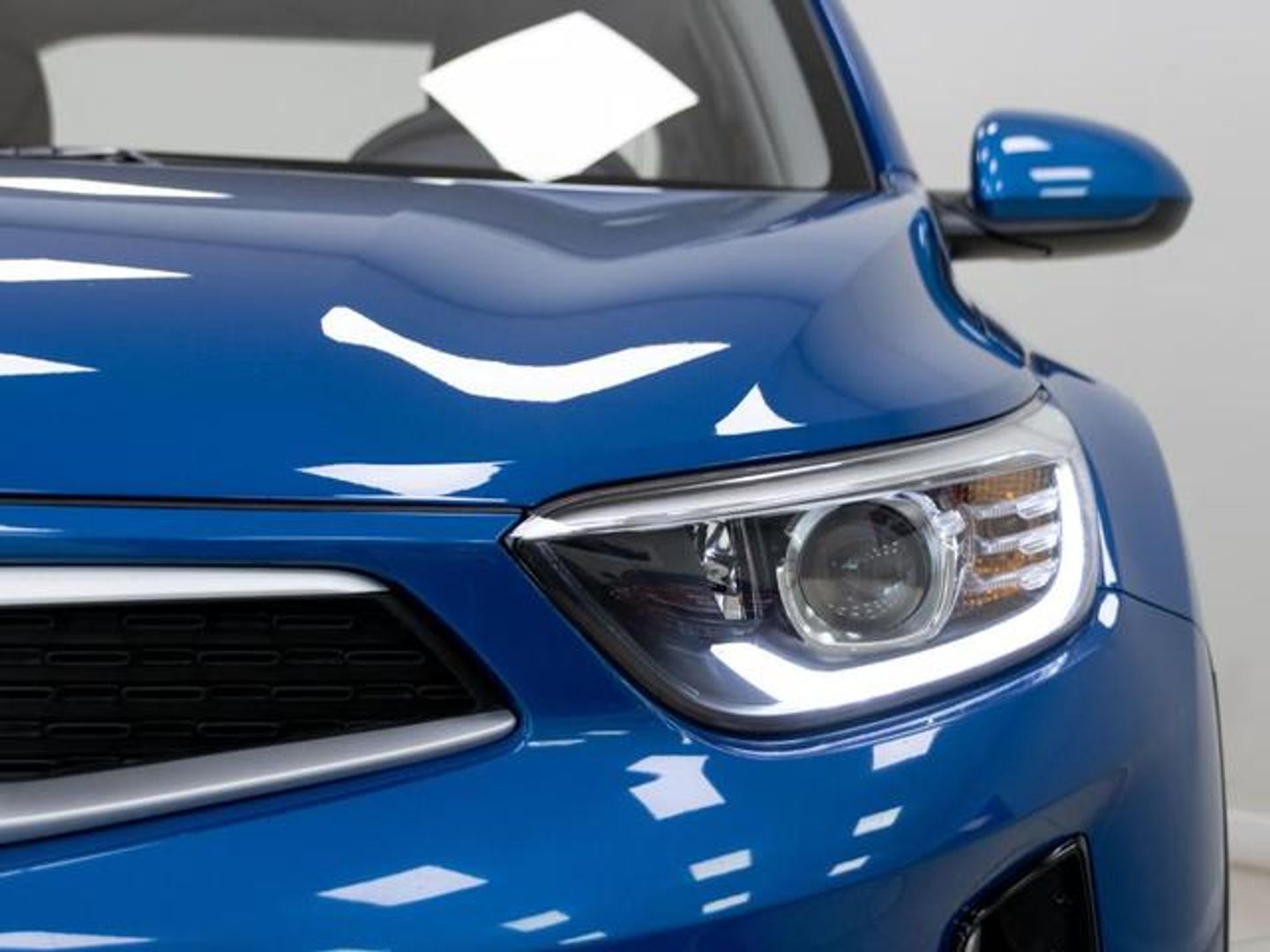 Kia Stonic 1.0 T-GDi MHEV MT Concept 74 kW (100 CV)