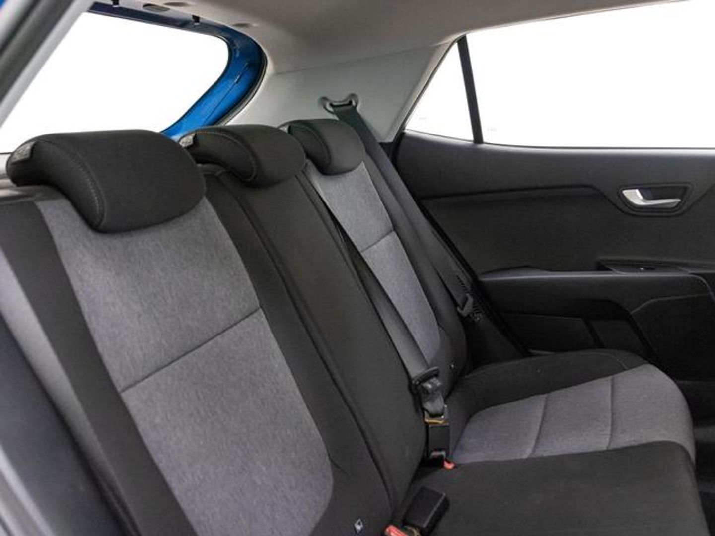 Kia Stonic 1.0 T-GDi MHEV MT Concept 74 kW (100 CV)