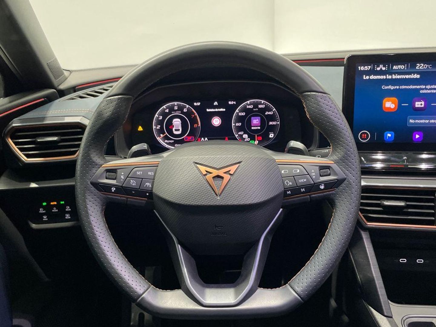 CUPRA Leon Sportstourer 1.5 eTSI DSG 110 kW (150 CV)