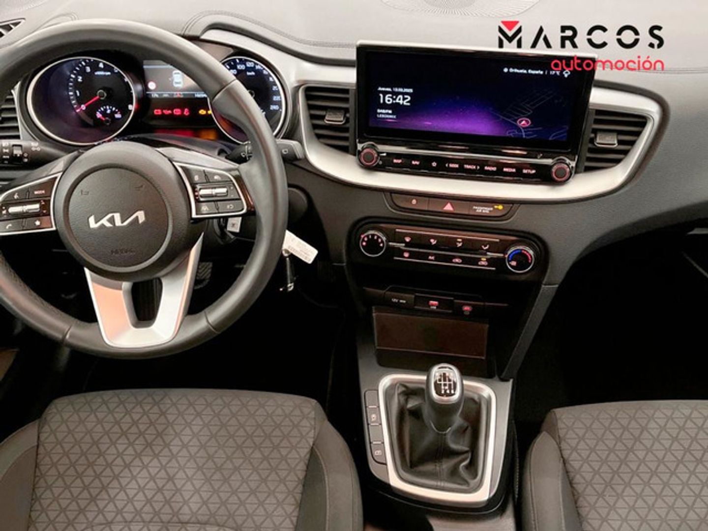 Kia Ceed 1.0 T-GDi Concept 74 kW (100 CV)