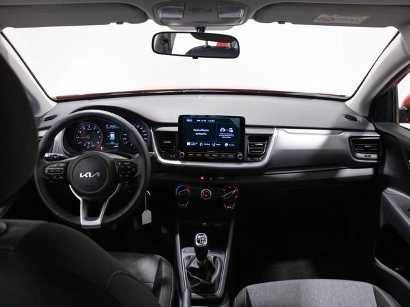 Kia Stonic 1.0 T-GDi MHEV MT Concept 74 kW (100 CV)