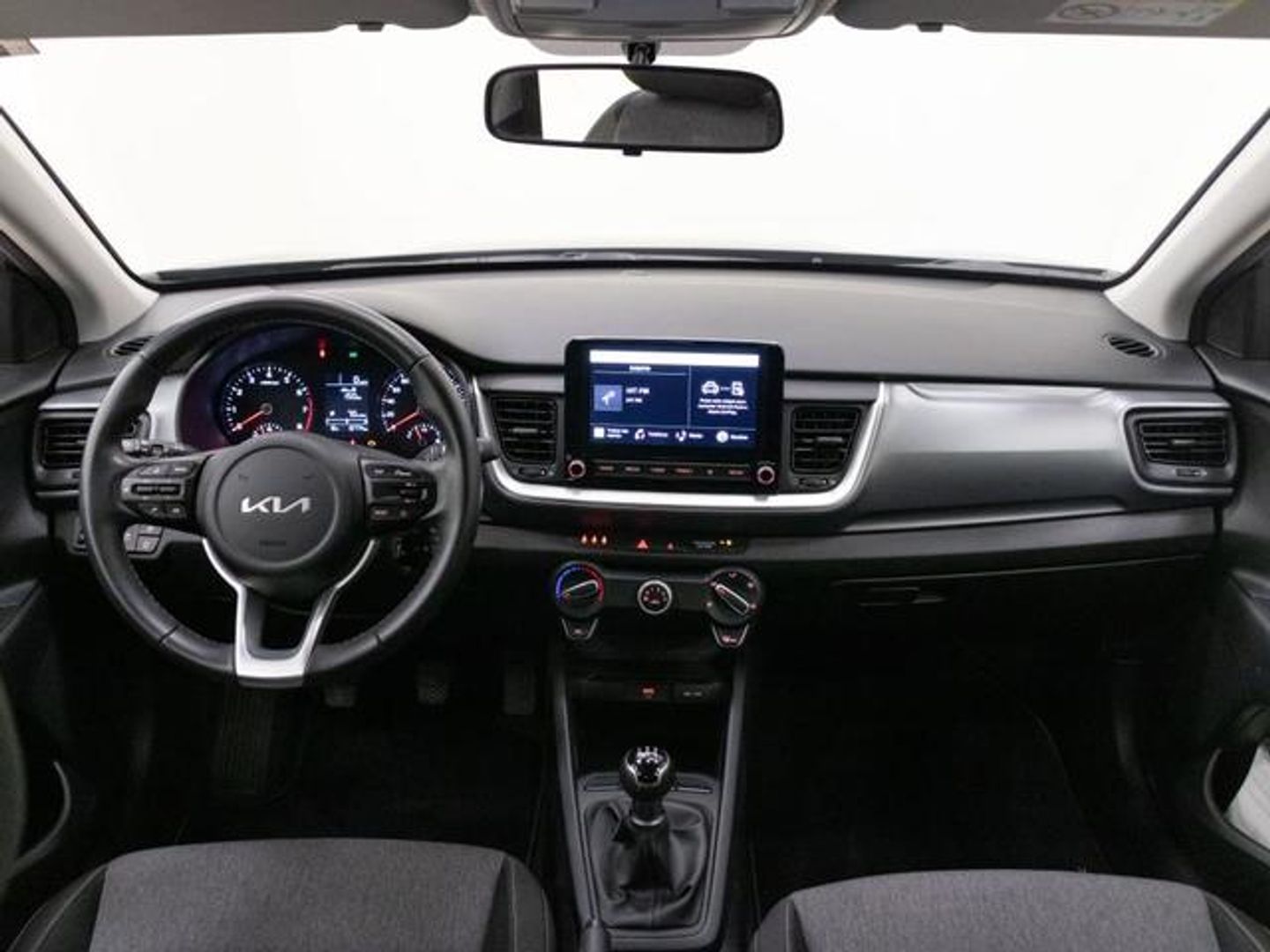Kia Stonic 1.0 T-GDi MHEV MT Concept 74 kW (100 CV)