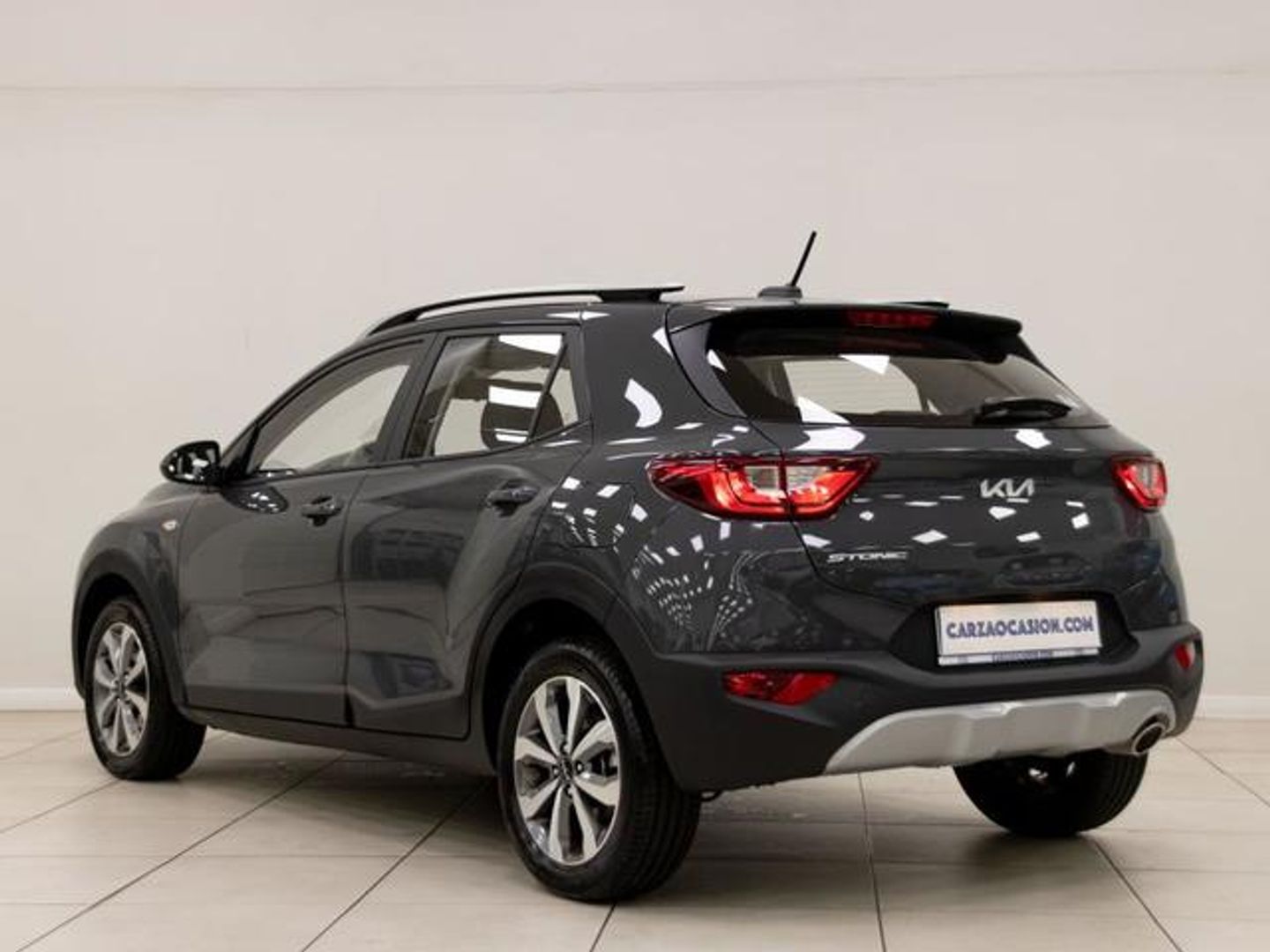 Kia Stonic 1.0 T-GDi MHEV MT Concept 74 kW (100 CV)